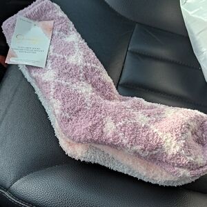 NWT Jessica Simpson Fuzzy Crew Socks